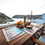 דירה Droufakos' - Beachfront Lux 2bd Apt. W. Views Cherronisos (Sifnos)