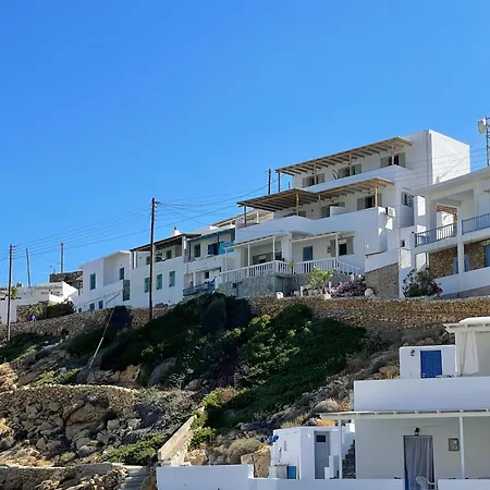 דירה Droufakos' - Beachfront Lux 2bd Apt. W. Views
