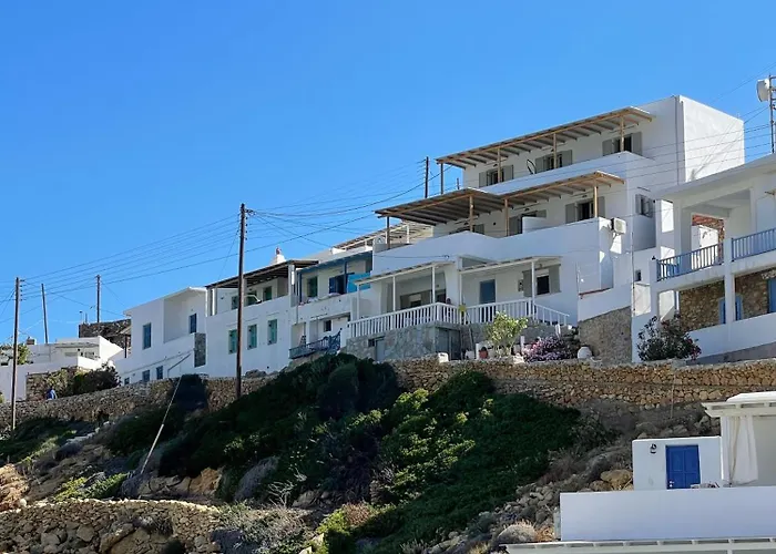 Lägenhet Droufakos' - Beachfront Lux 2bd Apt. W. Views